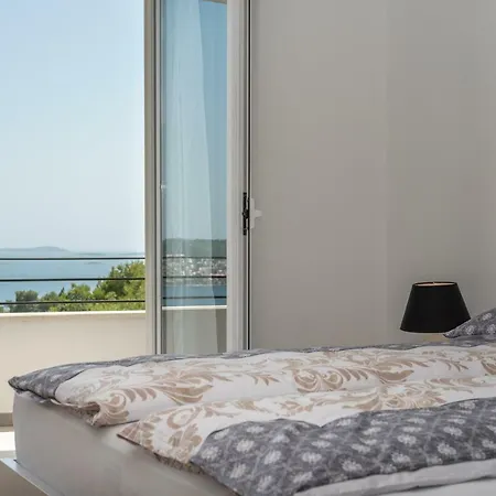 Apartament Confido Luxury 01 *